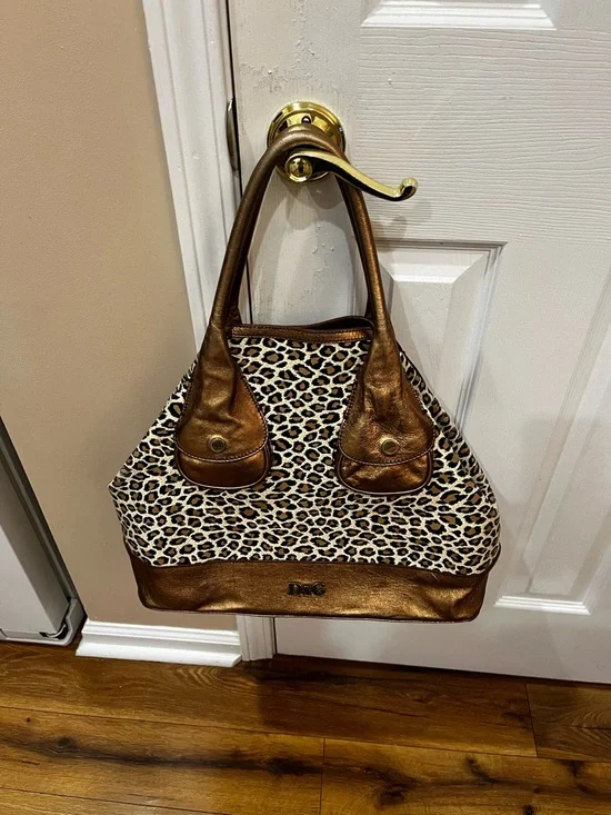 EUC Authentic Vintage Dolce & Gabbana Patricia Coated Canvas Cheetah Weekender - Picture 1 of 7